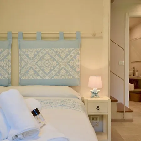 Vila I Giardini Di - Sarvia, Garden&pool