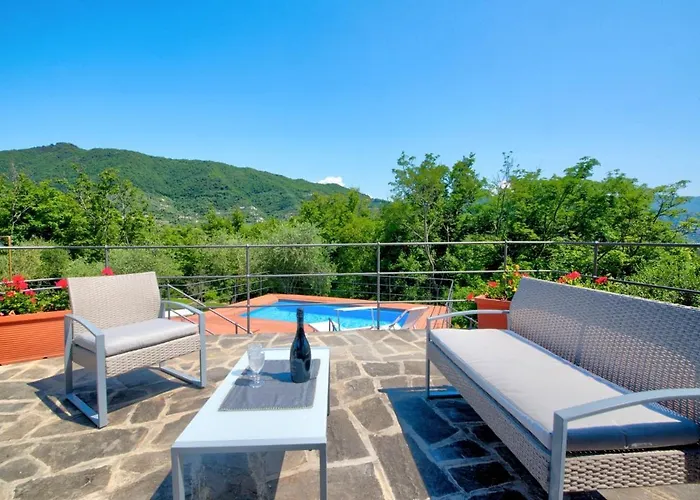 I Giardini Di - Sarvia, Garden&pool