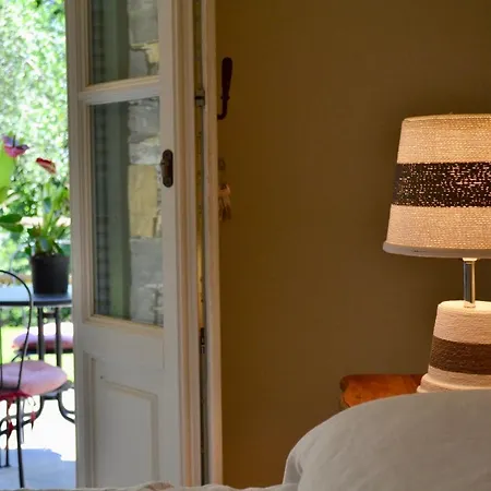 I Giardini Di - Sarvia, Garden&pool Villa